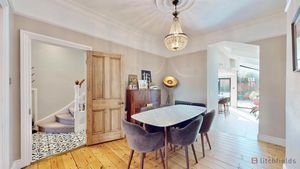 dining- click for photo gallery